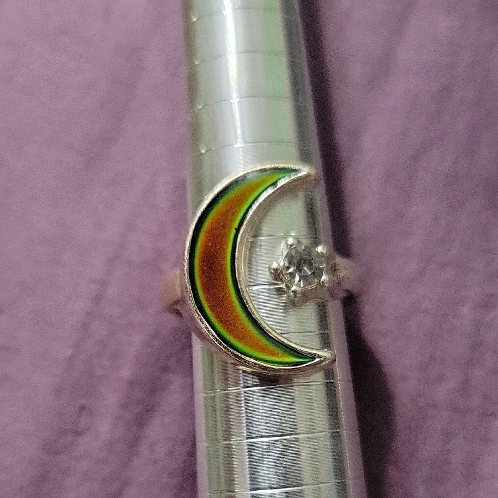 Mood Moon Wrap Ring